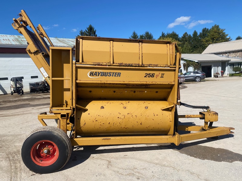 Haybuster 256 Bale Chopper